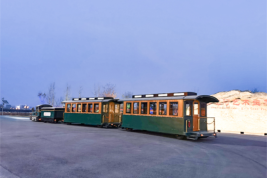 Tren clasic mare de simulare fără șine